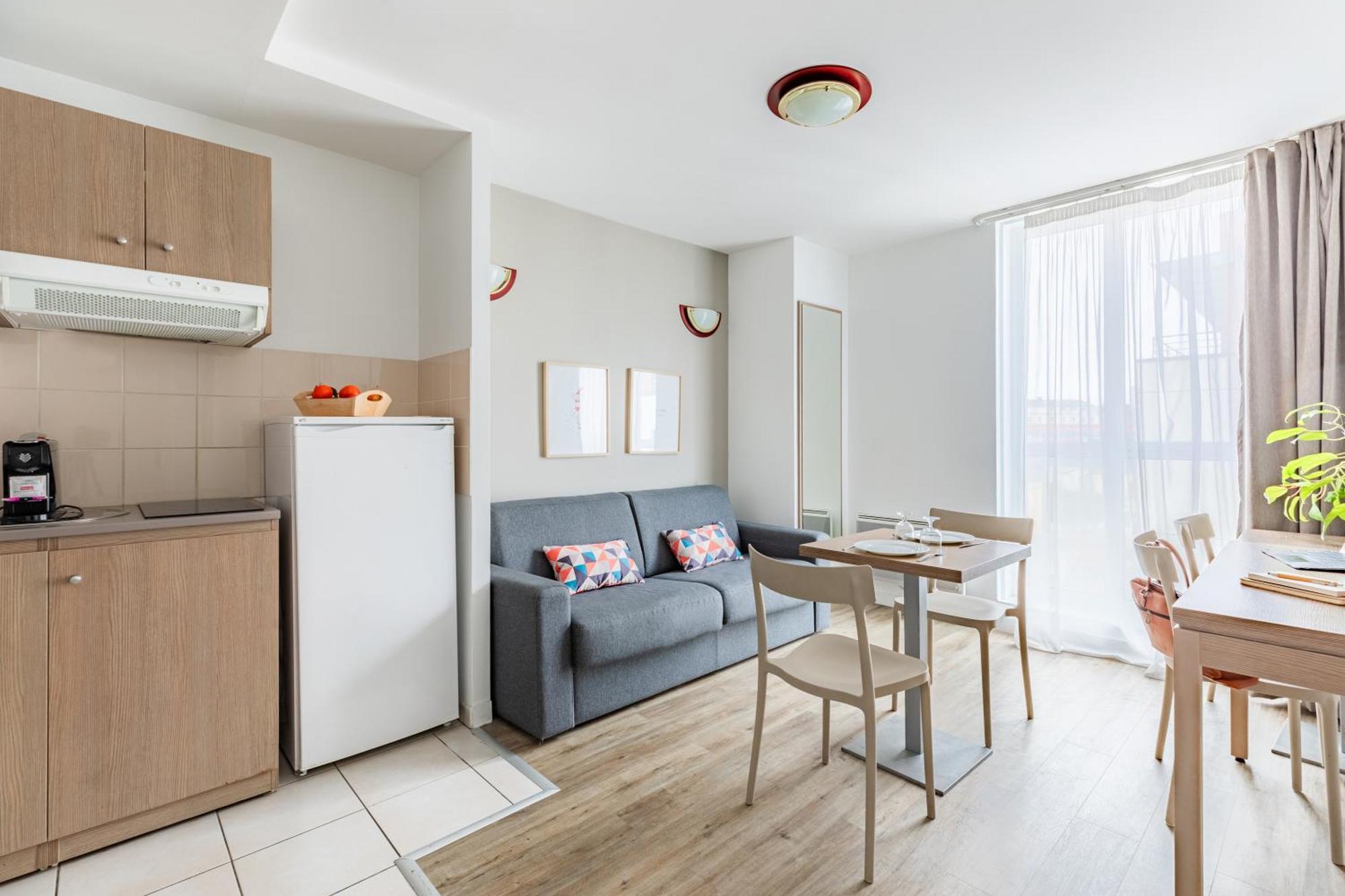 Appart'city Confort Centre Aparthotel 3*